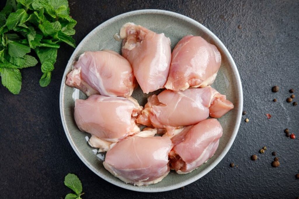 Chicken Thighs (Boneless)